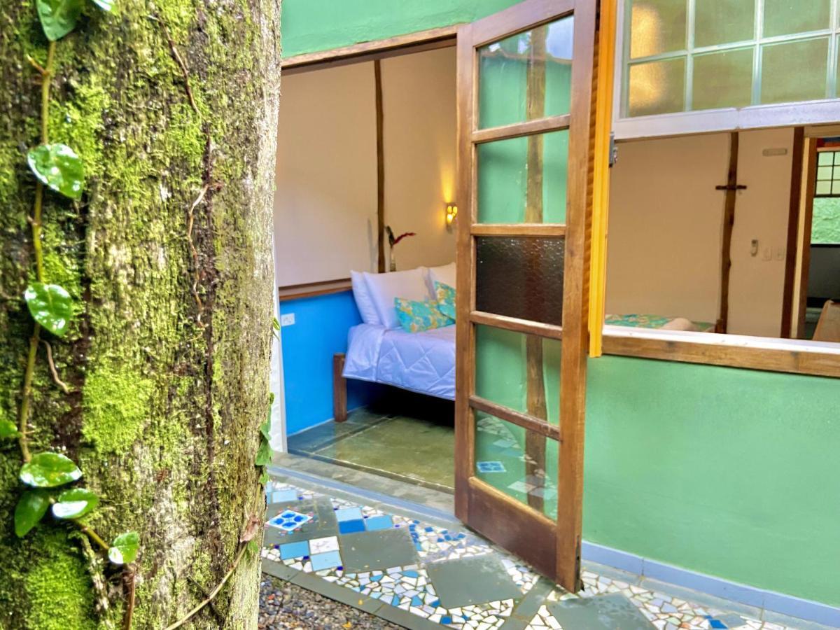 Velinn Pousada Gaia Gardens Araquari Dış mekan fotoğraf