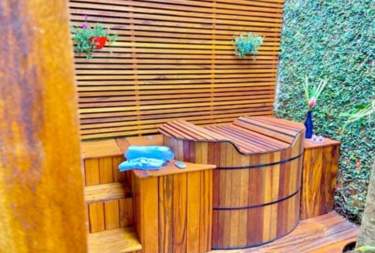 Velinn Pousada Gaia Gardens Araquari Dış mekan fotoğraf